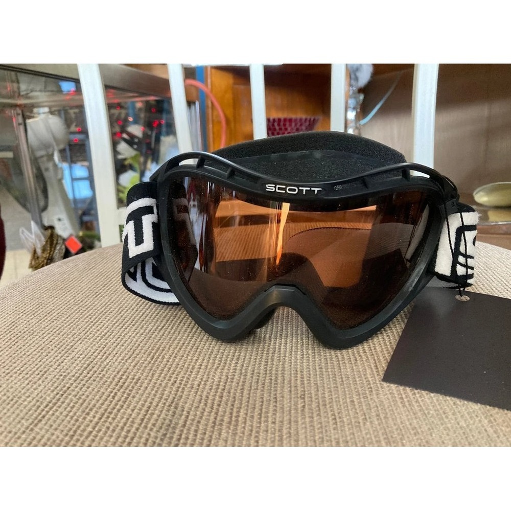 SCOTT Snow Goggles V8 Snowboard Ski Skiing Black w/ Bronze Tint Lens Small Adult